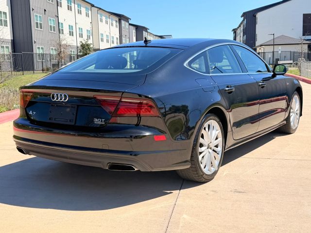 Audi A7 Vehicle Full-screen Gallery Image 06