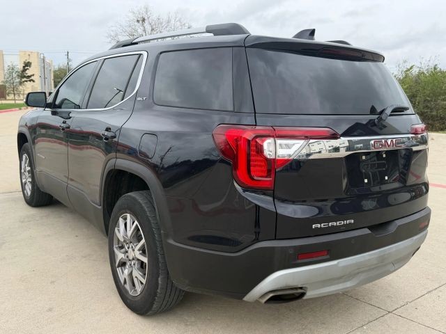 GMC Acadia Vehicle Full-screen Gallery Image 04