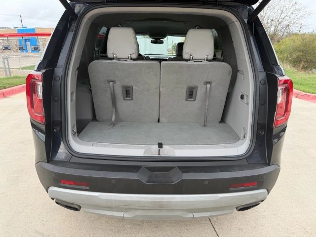 GMC Acadia Vehicle Full-screen Gallery Image 21