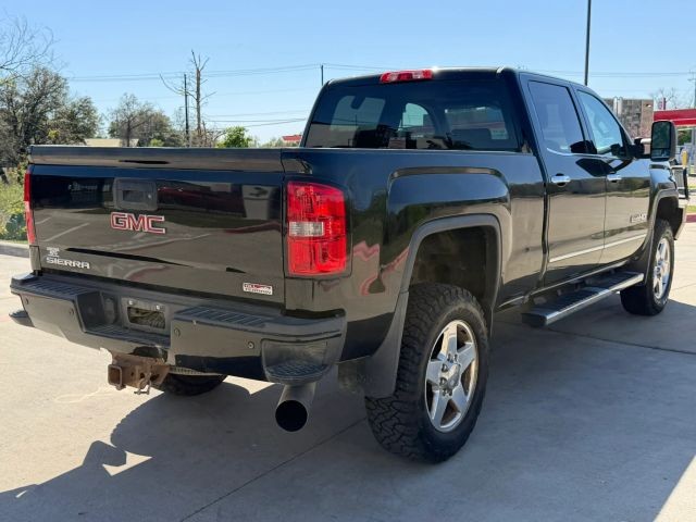 GMC Sierra 2500HD Vehicle Full-screen Gallery Image 06