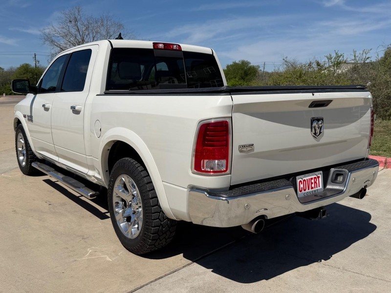 Ram 1500 Vehicle Full-screen Gallery Image 04