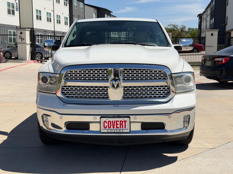 Ram 1500 Vehicle Full-screen Gallery Image 09