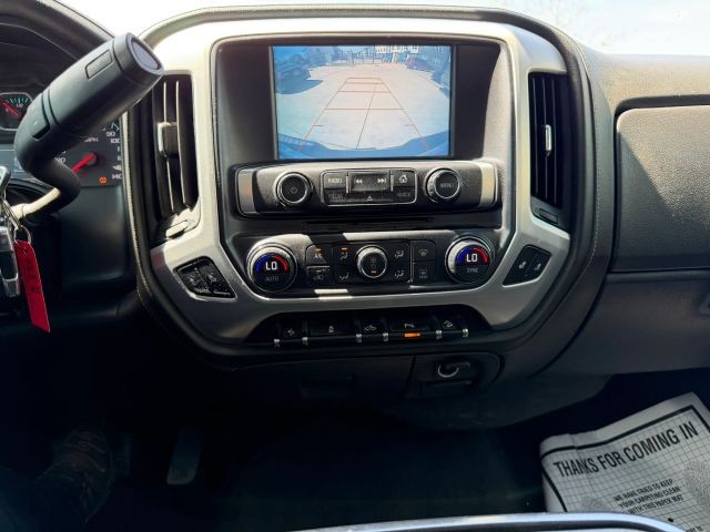 GMC Sierra 1500 Vehicle Full-screen Gallery Image 14