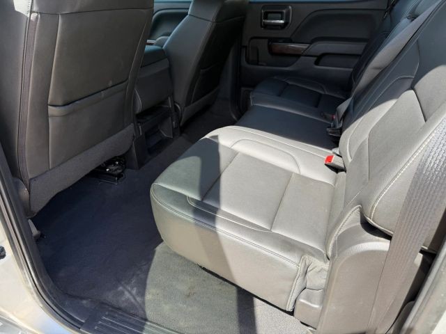 GMC Sierra 1500 Vehicle Full-screen Gallery Image 16