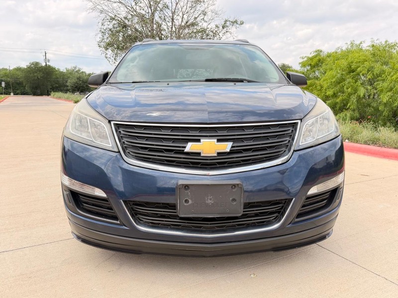 Chevrolet Traverse Vehicle Full-screen Gallery Image 09