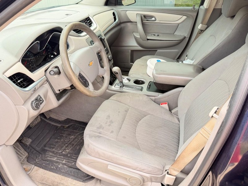 Chevrolet Traverse Vehicle Full-screen Gallery Image 10