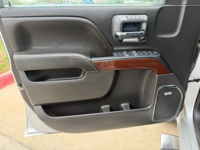 GMC Sierra 1500 Vehicle Full-screen Gallery Image 10