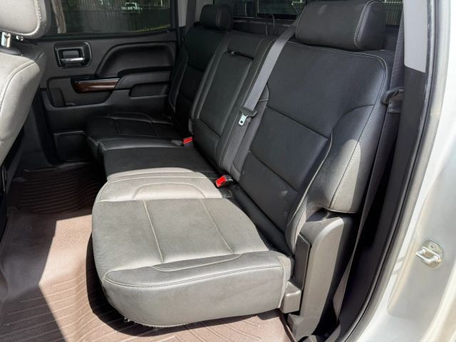 GMC Sierra 1500 Vehicle Full-screen Gallery Image 18