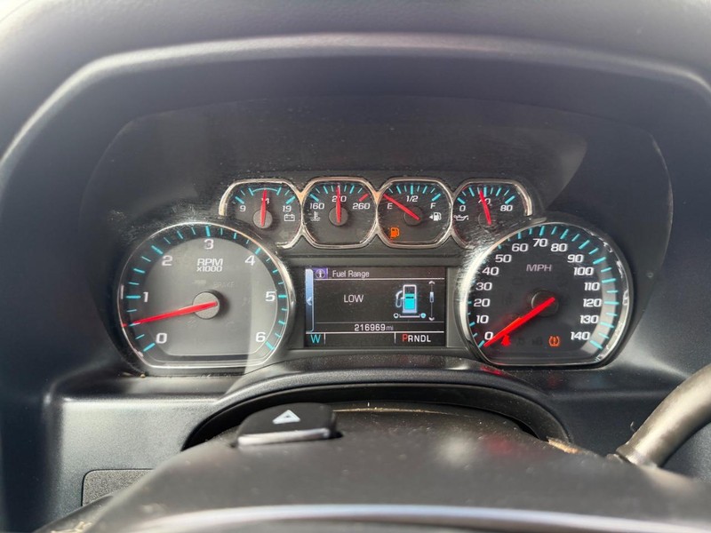 GMC Sierra 1500 Vehicle Full-screen Gallery Image 13