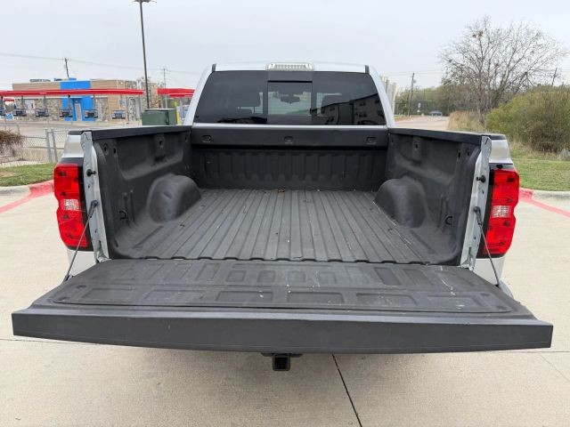 Chevrolet Silverado 1500 Vehicle Full-screen Gallery Image 19