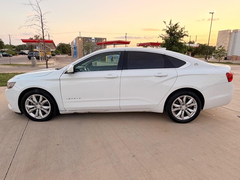 Chevrolet Impala Vehicle Full-screen Gallery Image 03