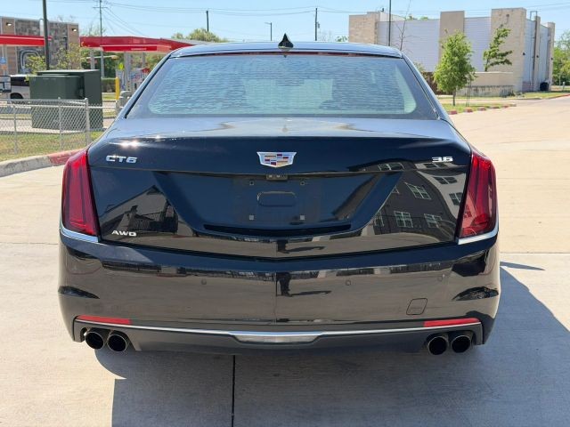 Cadillac CT6 Sedan Vehicle Full-screen Gallery Image 05