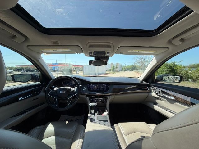 Cadillac CT6 Sedan Vehicle Full-screen Gallery Image 21