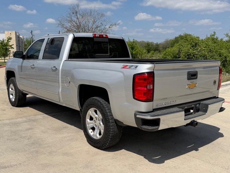 Chevrolet Silverado 1500 Vehicle Full-screen Gallery Image 04