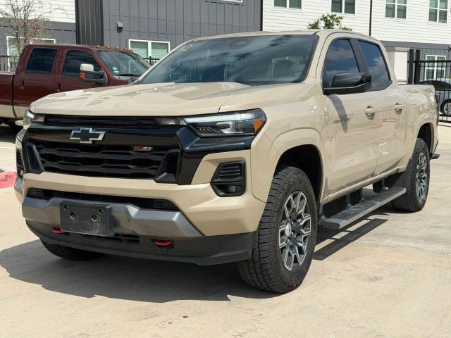 Chevrolet Colorado Vehicle Full-screen Gallery Image 02