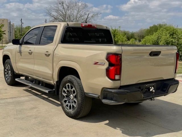 Chevrolet Colorado Vehicle Full-screen Gallery Image 04