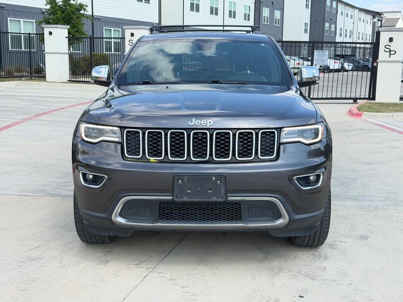 Jeep Grand Cherokee Vehicle Full-screen Gallery Image 09