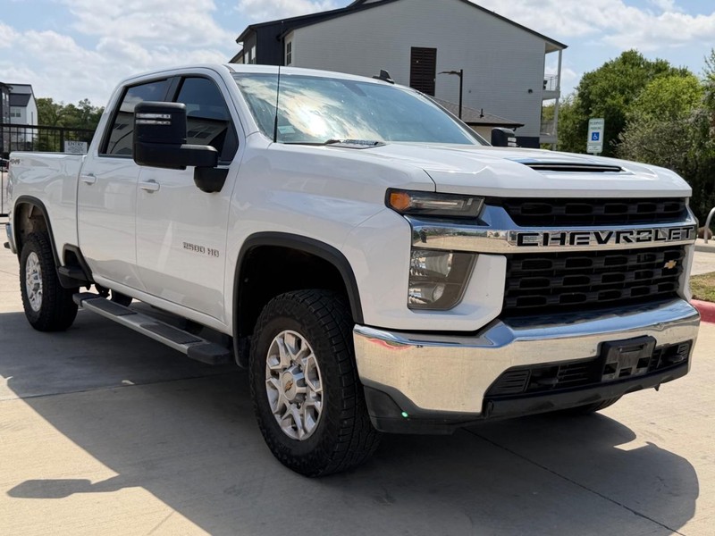 Chevrolet Silverado 2500HD Vehicle Full-screen Gallery Image 08