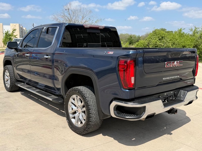 GMC Sierra 1500 Vehicle Full-screen Gallery Image 04