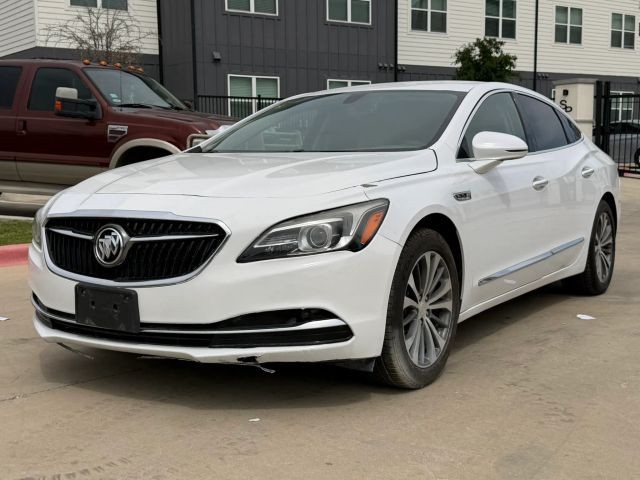 Buick LaCrosse Vehicle Full-screen Gallery Image 02