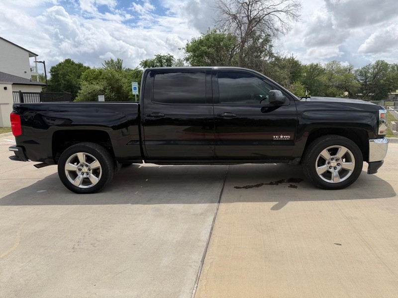 Chevrolet Silverado 1500 Vehicle Full-screen Gallery Image 07
