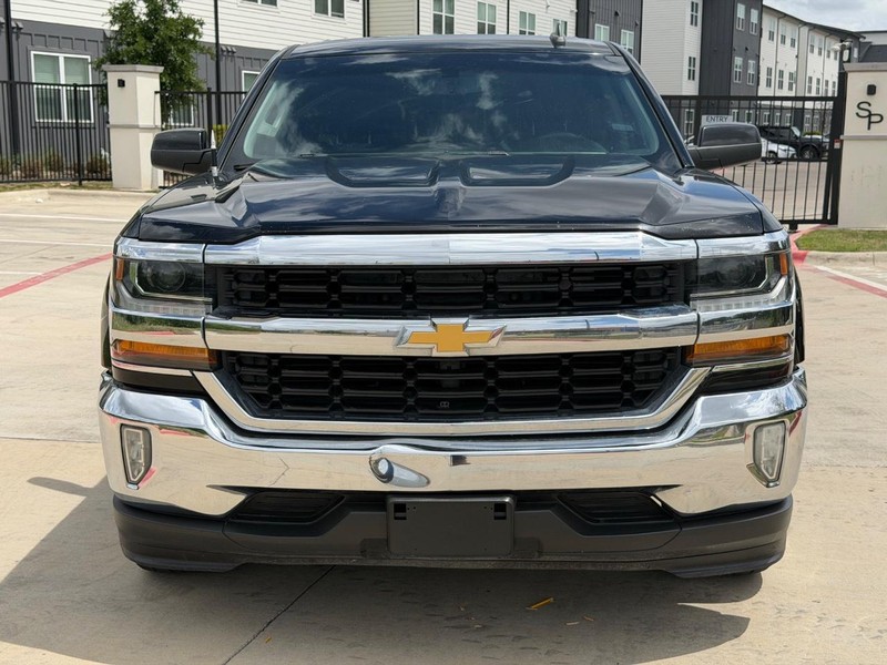 Chevrolet Silverado 1500 Vehicle Full-screen Gallery Image 09