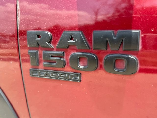Ram 1500 Classic Vehicle Full-screen Gallery Image 20