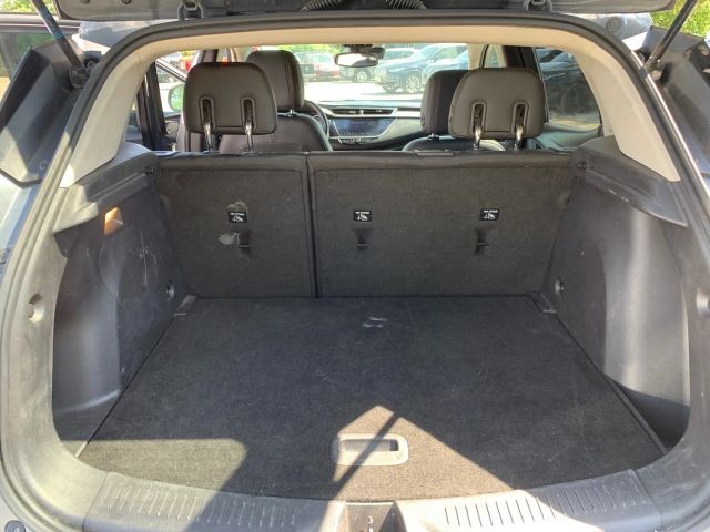 Buick Encore GX Vehicle Full-screen Gallery Image 11