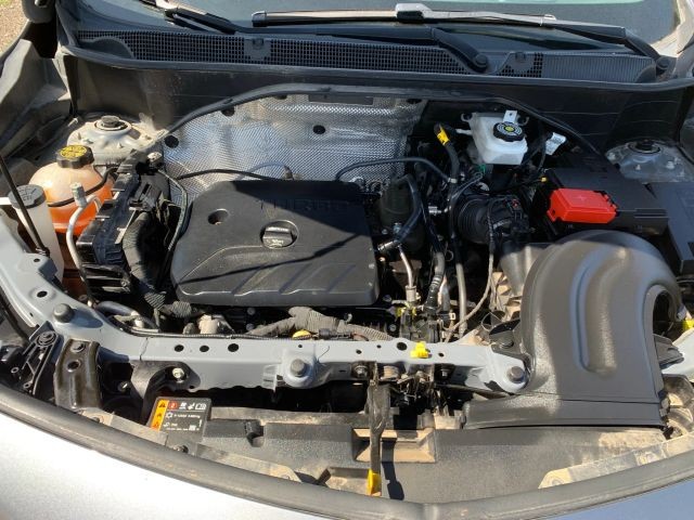 Buick Encore GX Vehicle Full-screen Gallery Image 20