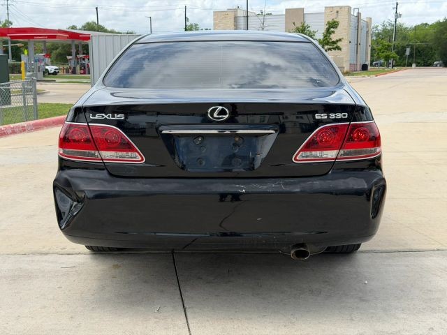 Lexus ES 330 Vehicle Full-screen Gallery Image 05