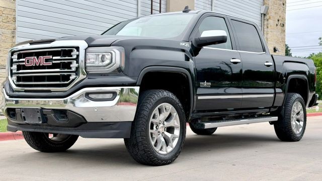 GMC Sierra 1500 Vehicle Full-screen Gallery Image 03