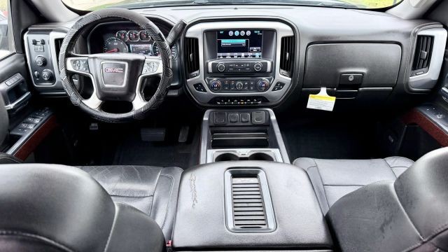 GMC Sierra 1500 Vehicle Full-screen Gallery Image 08