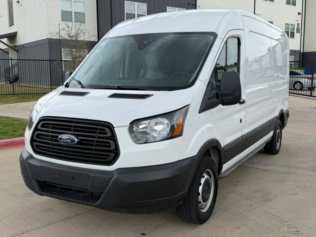 Ford Transit Van Vehicle Full-screen Gallery Image 02