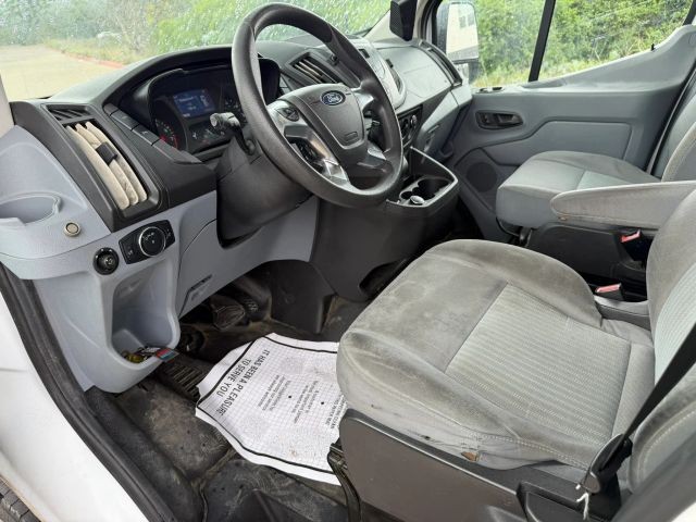 Ford Transit Van Vehicle Full-screen Gallery Image 11