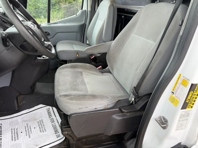 Ford Transit Van Vehicle Full-screen Gallery Image 12