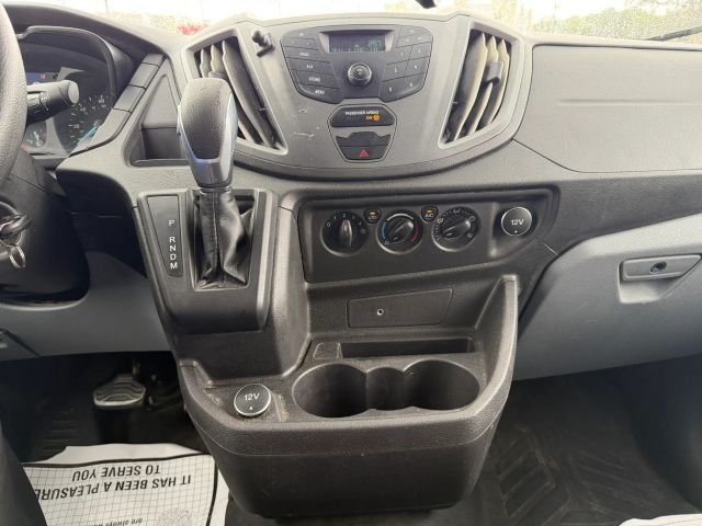 Ford Transit Van Vehicle Full-screen Gallery Image 14