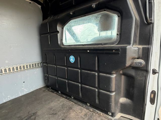 Ford Transit Van Vehicle Full-screen Gallery Image 17