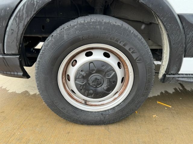 Ford Transit Van Vehicle Full-screen Gallery Image 19