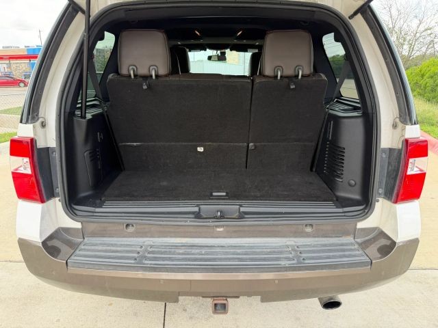 Ford Expedition Vehicle Full-screen Gallery Image 23