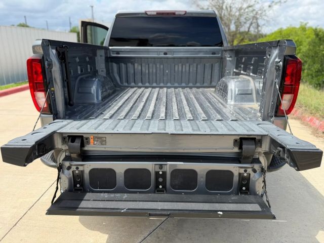 GMC Sierra 150 Vehicle Full-screen Gallery Image 22