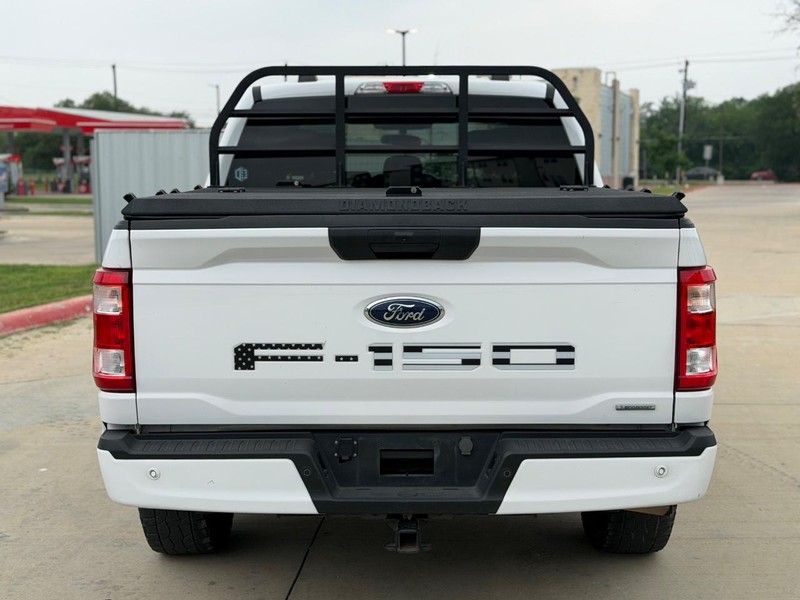Ford F-150 Vehicle Full-screen Gallery Image 05