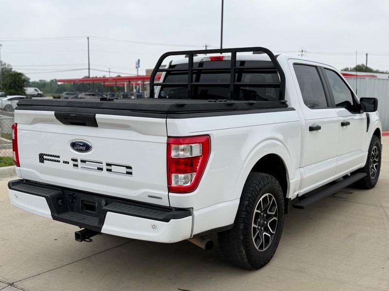 Ford F-150 Vehicle Full-screen Gallery Image 06