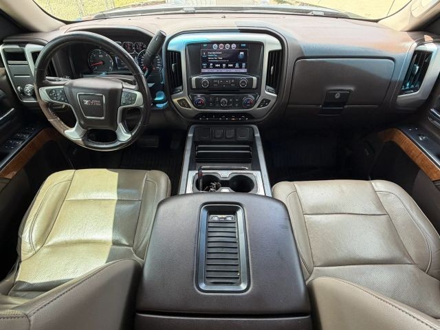 GMC Sierra 1500 Vehicle Full-screen Gallery Image 20