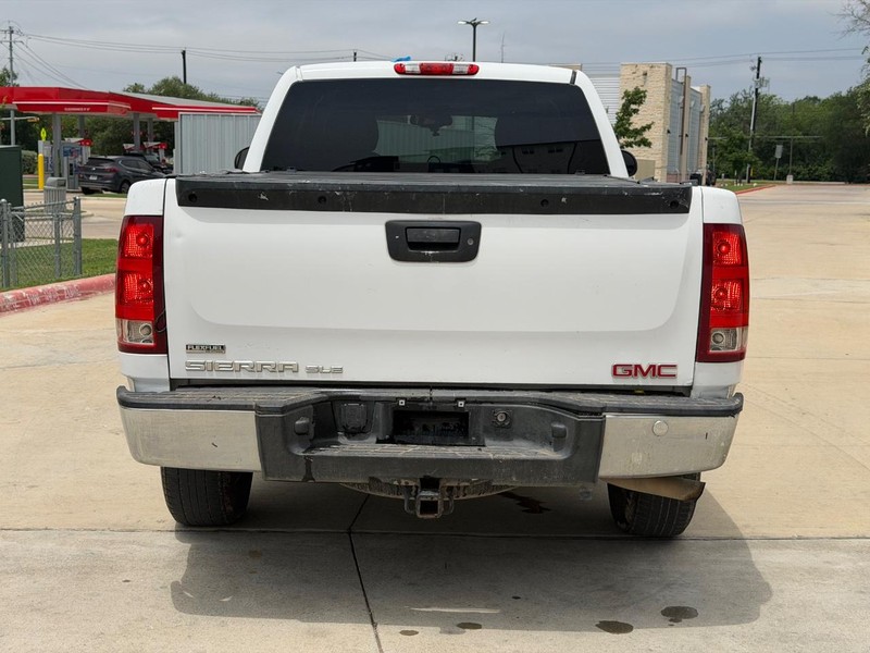 GMC Sierra 1500 Vehicle Full-screen Gallery Image 05