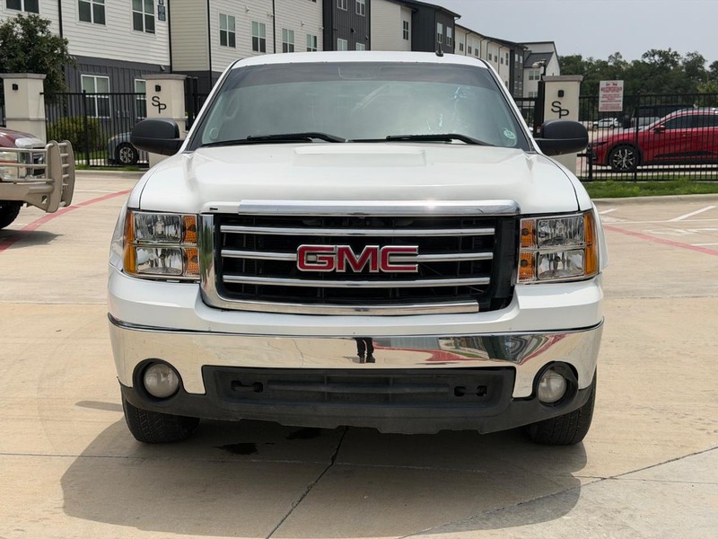 GMC Sierra 1500 Vehicle Full-screen Gallery Image 09