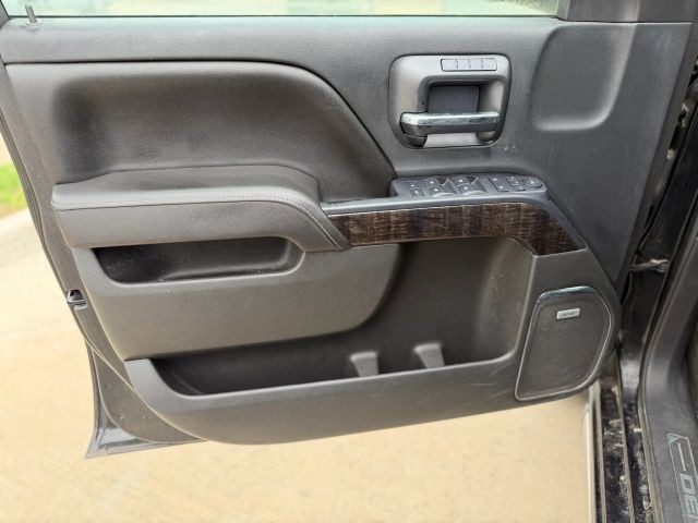 GMC Sierra 1500 Vehicle Full-screen Gallery Image 10