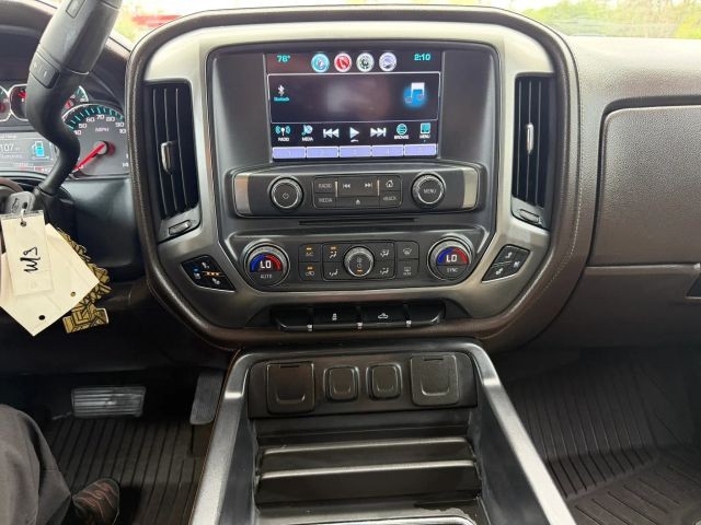 Chevrolet Silverado 1500 Vehicle Full-screen Gallery Image 14