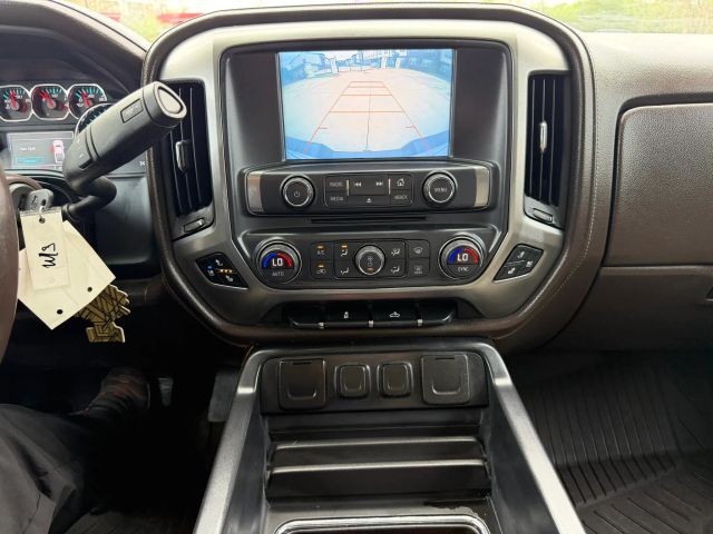 Chevrolet Silverado 1500 Vehicle Full-screen Gallery Image 15