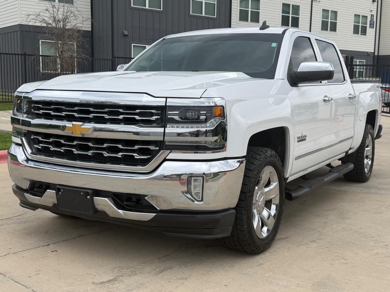 Chevrolet Silverado 1500 Vehicle Full-screen Gallery Image 02