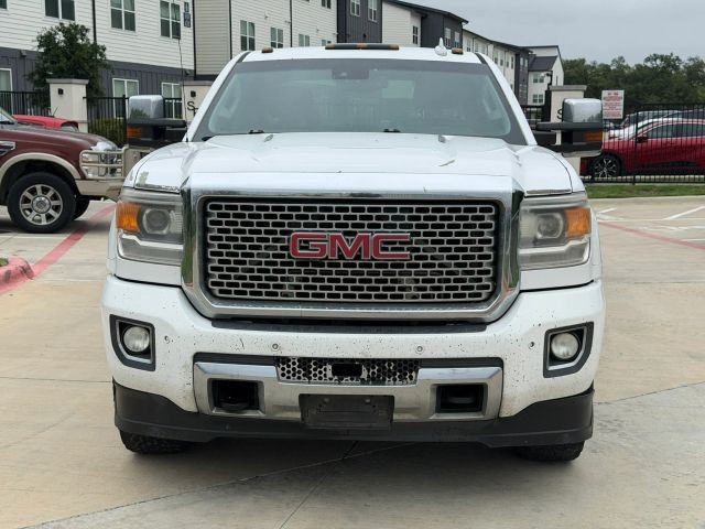 GMC Sierra 2500HD Vehicle Full-screen Gallery Image 09
